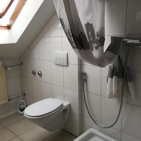 بيت ضيافة Alis 3*