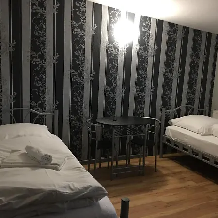 Alis اوغسبورغ