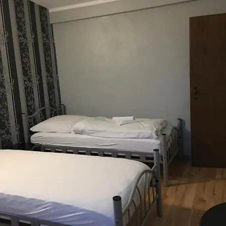 Alis Pensionat 3*
