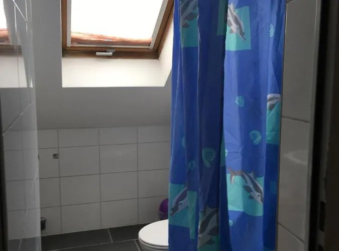 בית הארחה Alis