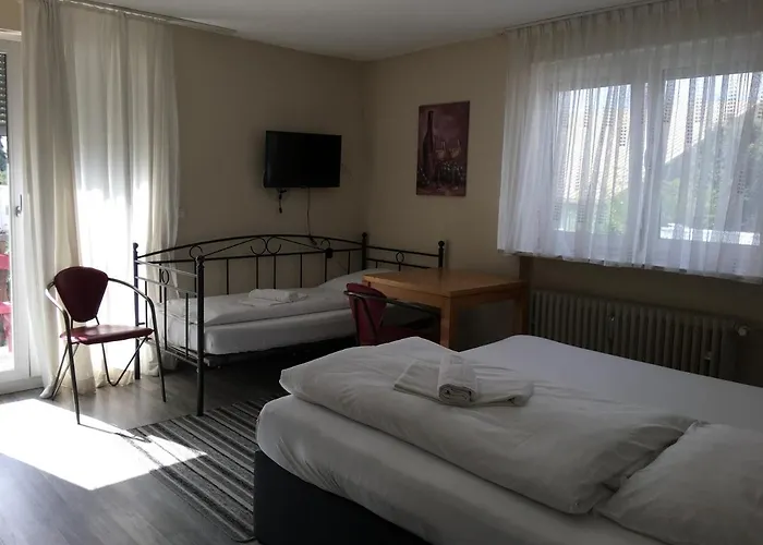 בית הארחה Alis 3*