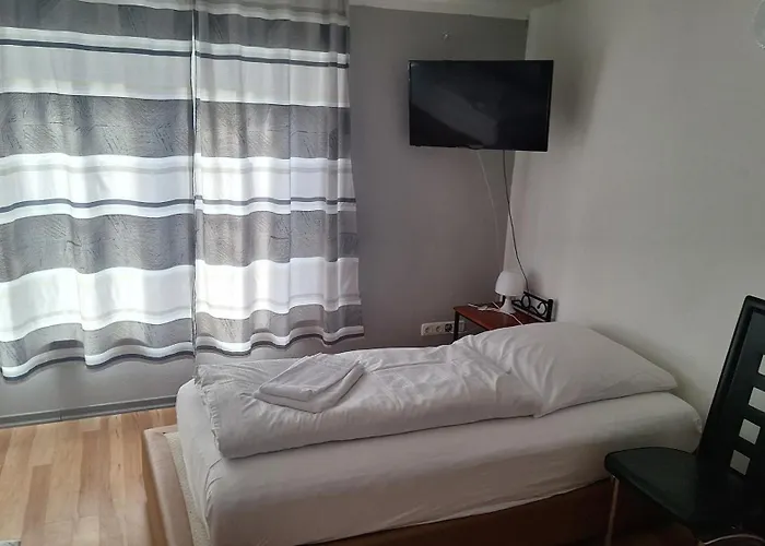 בית הארחה Alis אוגסבורג